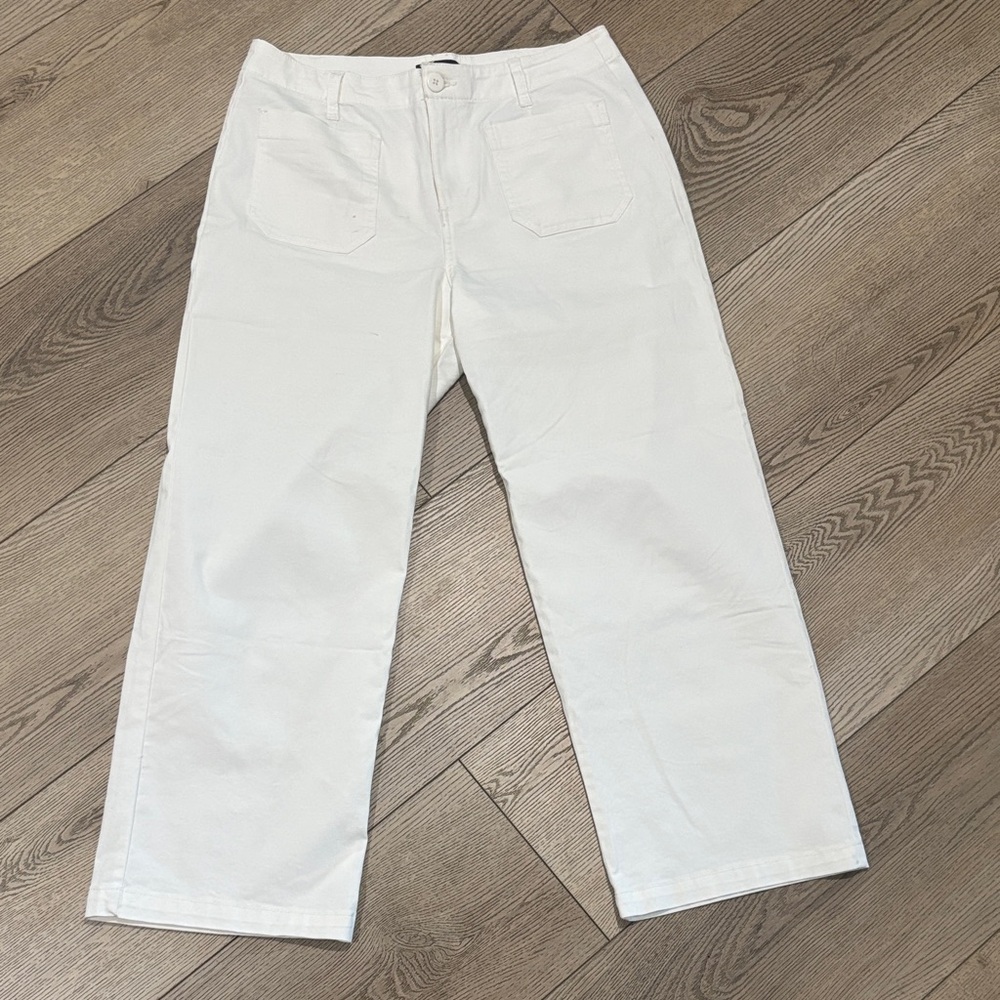 Sanctuary white cotton straight leg pants. Women's 29. Like new condition. Nice!